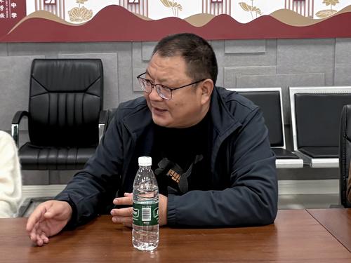 1娱乐城最新白菜党委书记邵元辉介绍学校基本情况 1娱乐城最新白菜党委书记邵元辉介绍学校基本情况